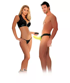 VIBRATING HOLLOW STRAP ON GID