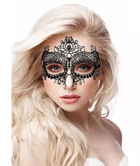 Queen Lace Mask 