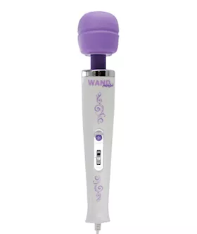 Wand Essentials 8 Speed 8 Mode Massager
