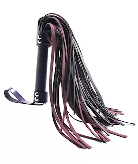 Rouge Short Leather Flogger