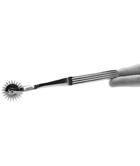 Rouge Tantalising Triple Pinwheel