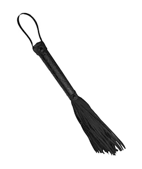 Punish Me Pyramid Pattern Flogger