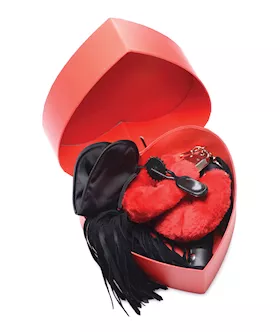 Frisky Passion Fetish Kit wHeart Gift Box  Red