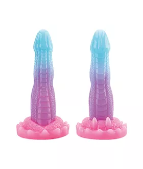 Cyra Dildo