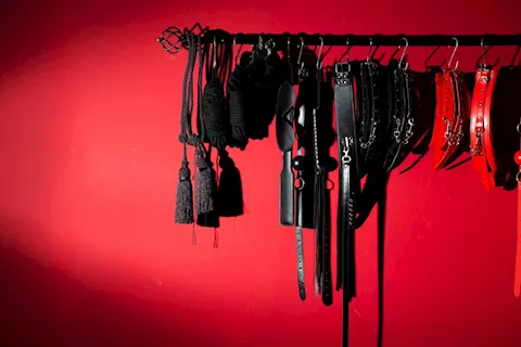 How to safely use full restraints