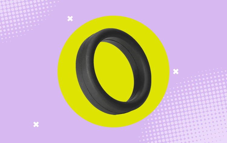 medium_How_to_Put_on_a_Cock_Ring.png